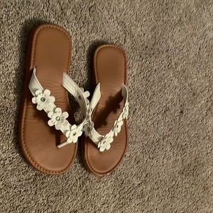 These adorable little girl flip flops!